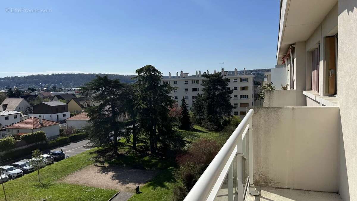 Appartement à CROISSY-SUR-SEINE