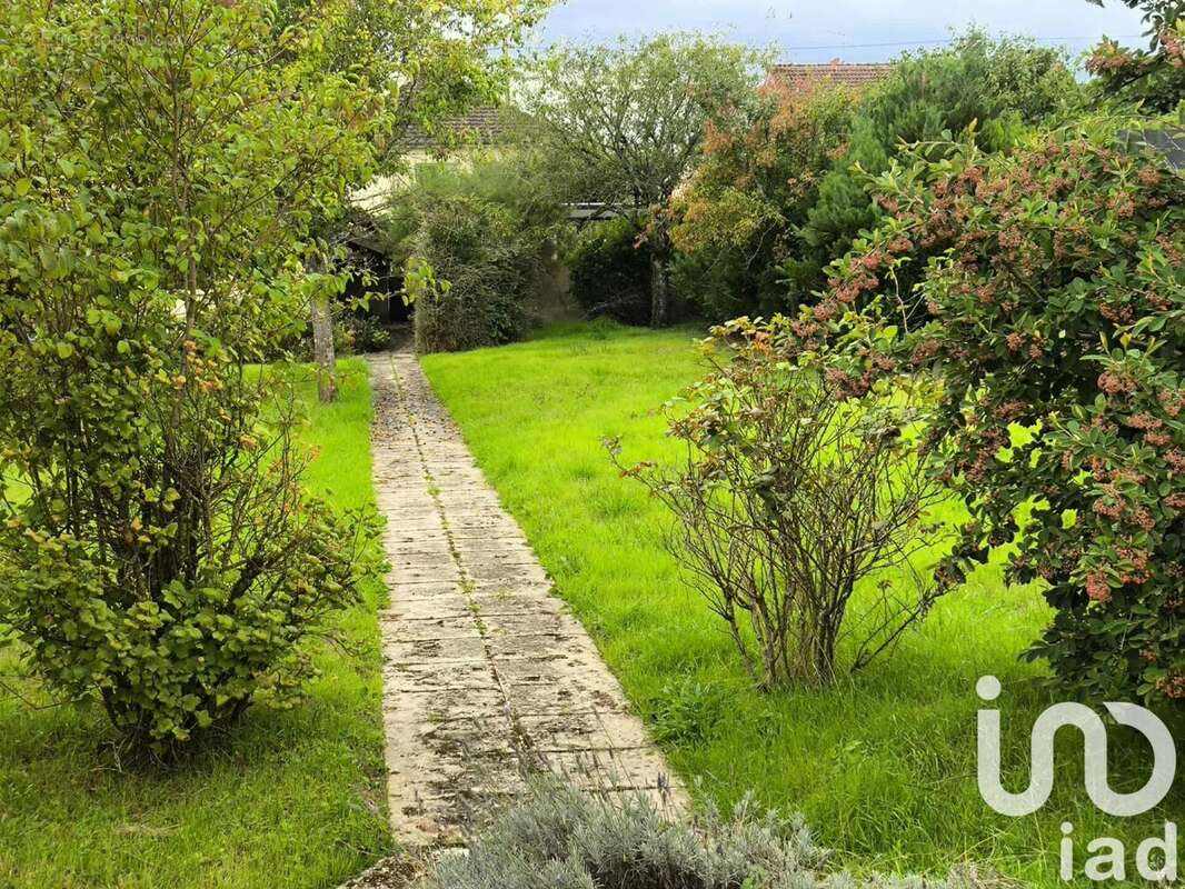 Photo 3 - Terrain à SEZANNE