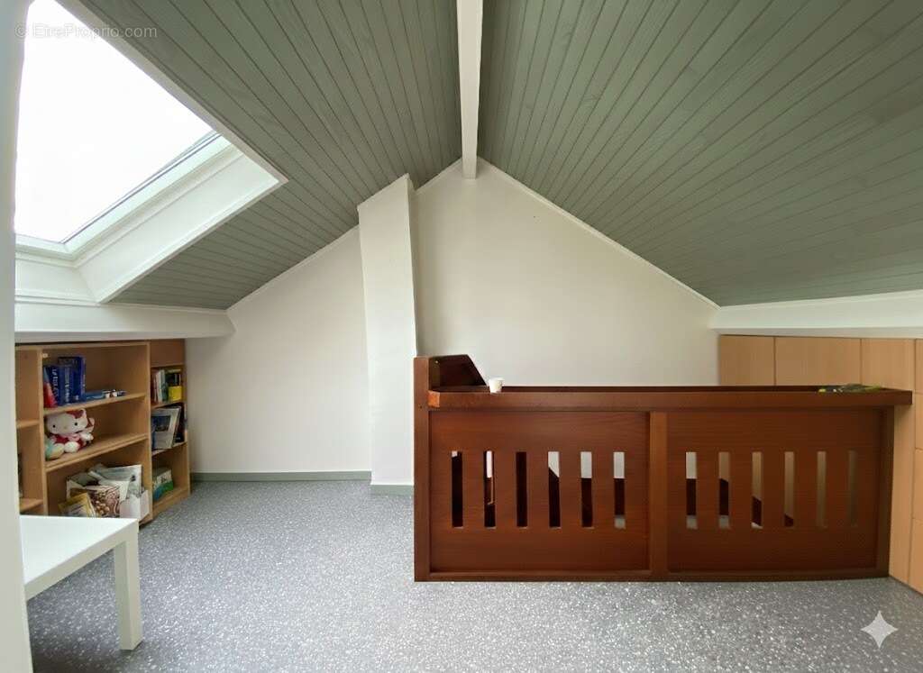 Maison à ROSNY-SUR-SEINE