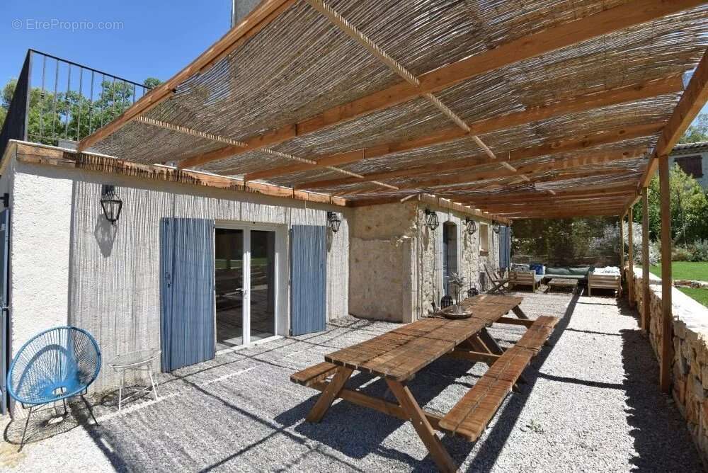 Maison à FAYENCE