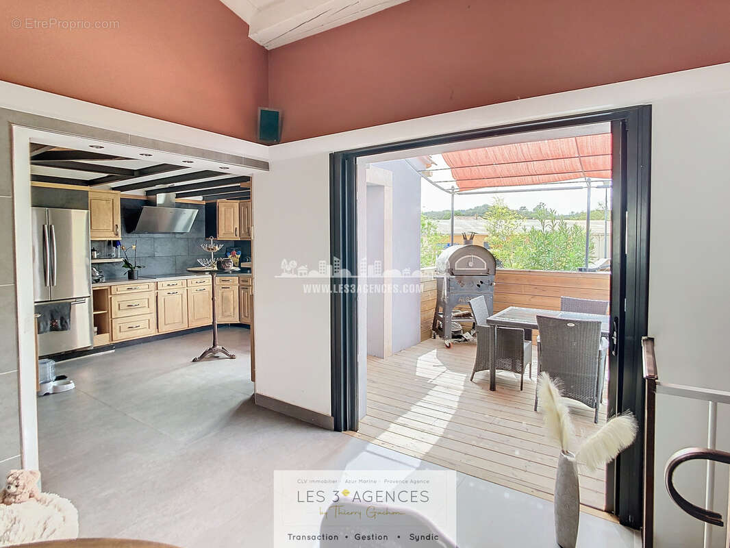 Maison T5 avec local commercial et atelier ou garage - photo 3