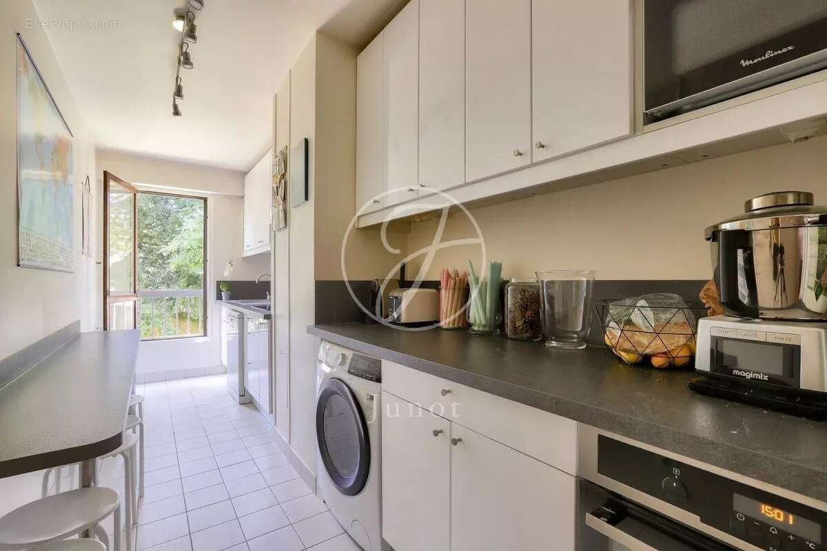 Appartement à VERSAILLES