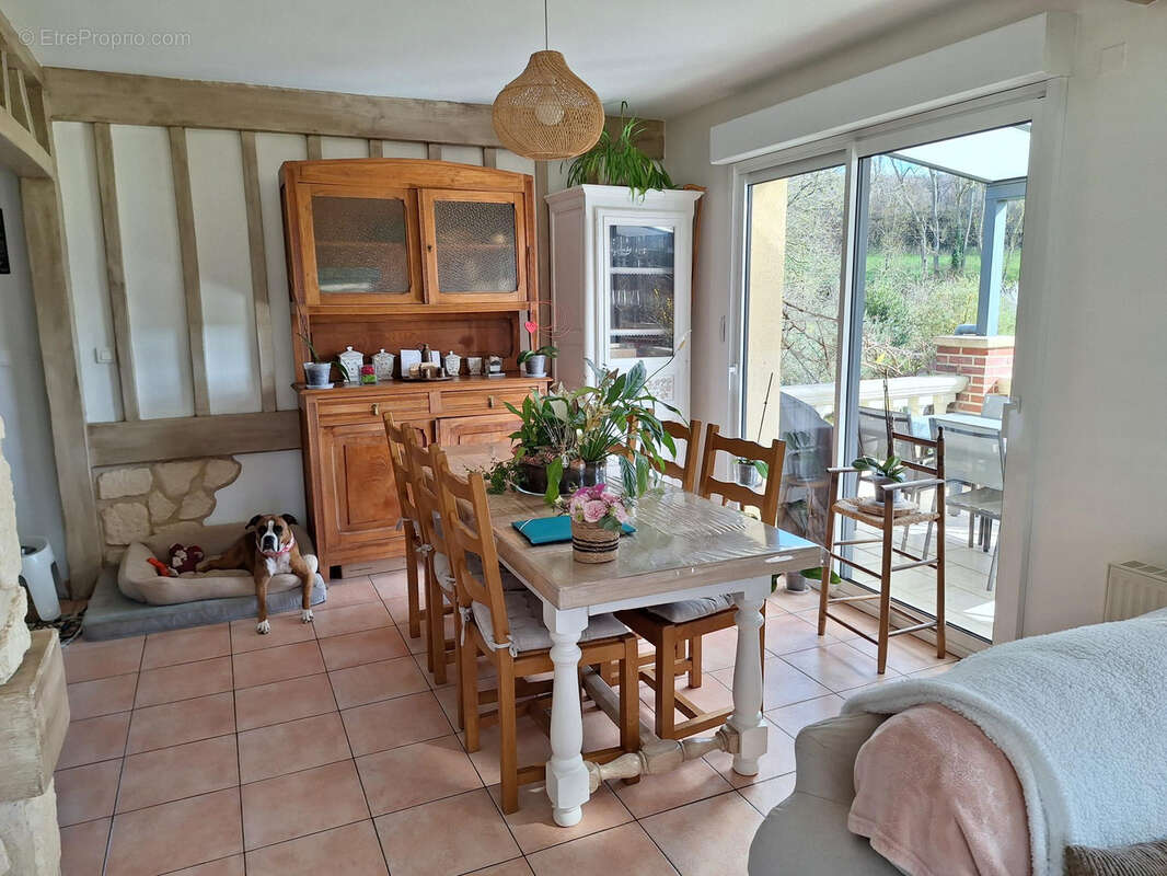 Maison à BAZINVAL