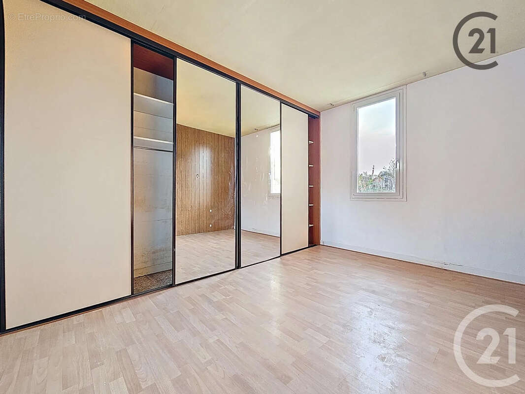 Maison à SAINTE-SAVINE