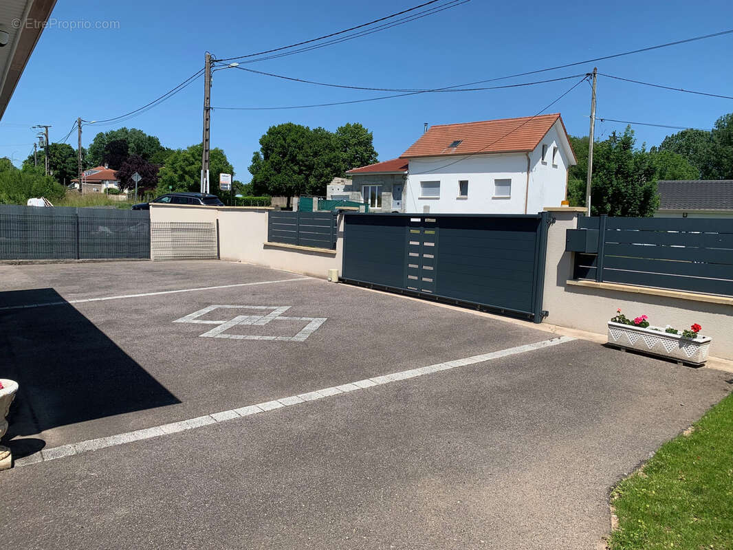 Maison à XERMAMENIL