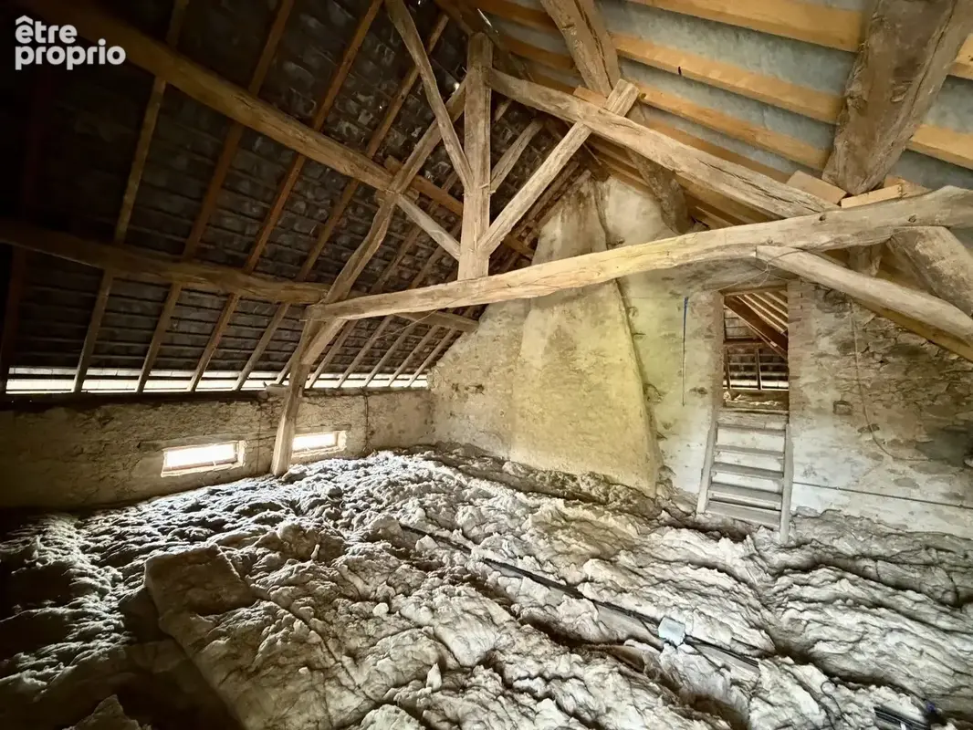 Maison indépendante avec grand terrain à vendre à Roussillon-en-Morvan - photo 13