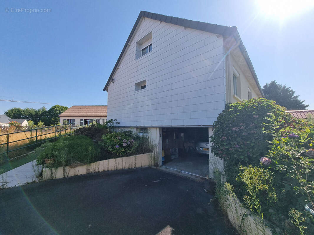 Maison avranches - photo 13