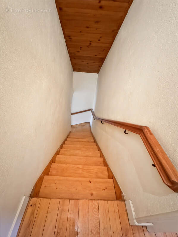 Maison à LA CLAYETTE