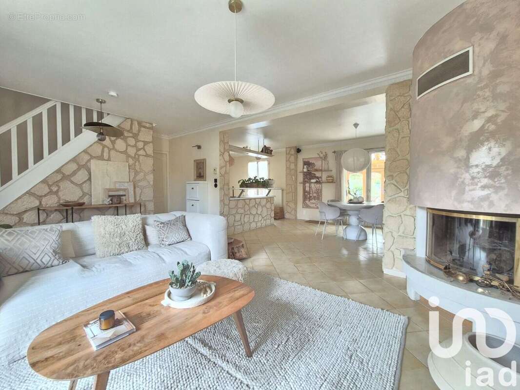 Photo 3 - Maison à ROZAY-EN-BRIE