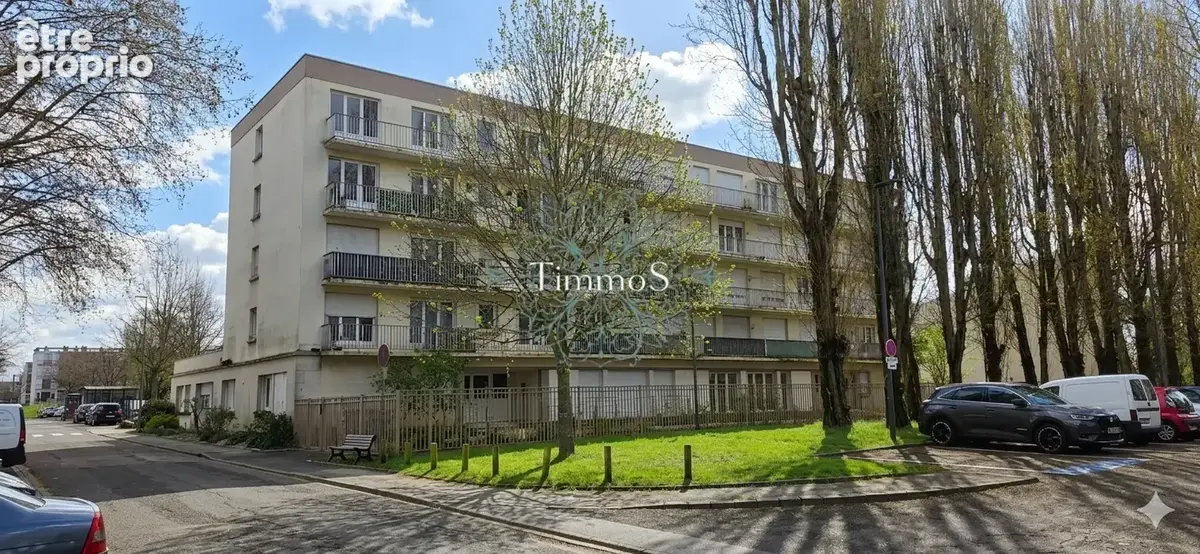 Appartement 2 pièces avec ascenseur - stationnement privatif en sous-sol sécurisé et cave - photo 9