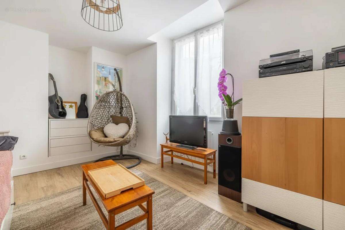 Lumineux T4 de 95 m² à La Ferté-Alais - photo 5