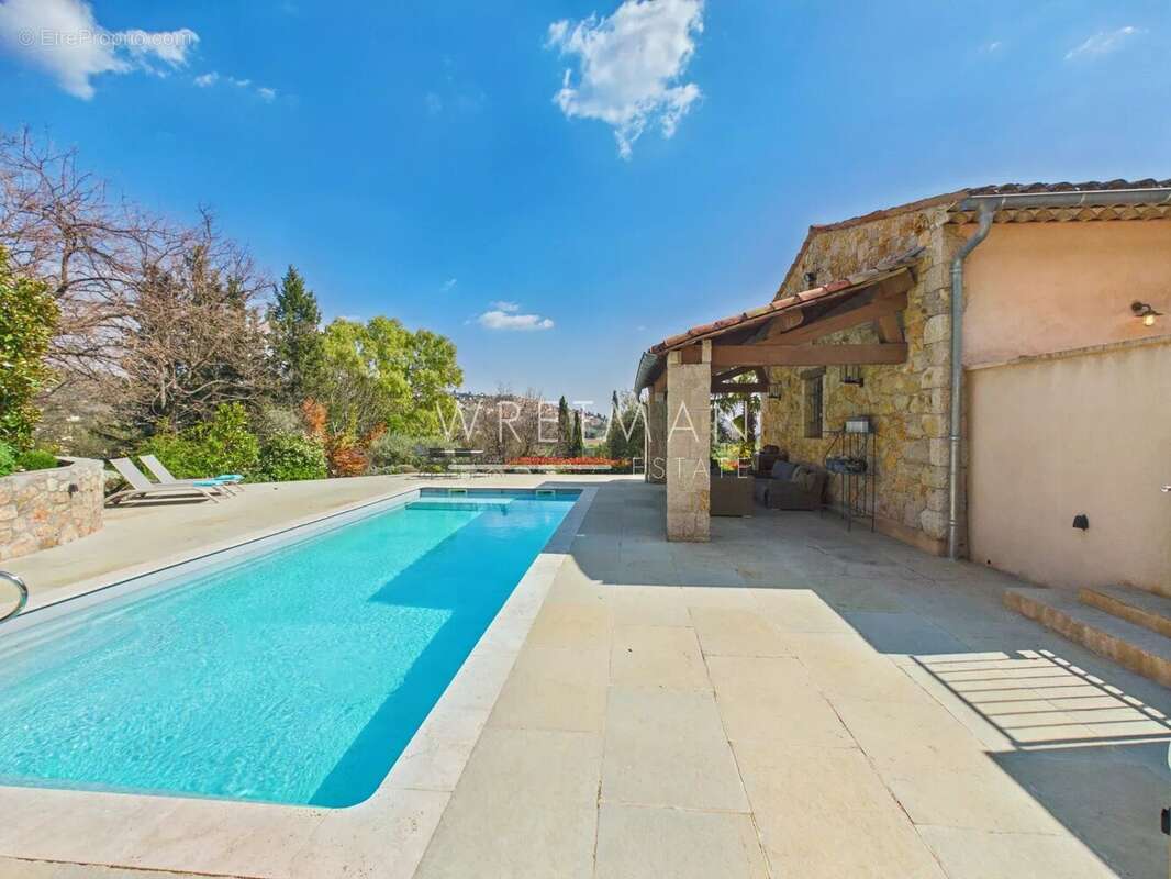 Maison à FAYENCE