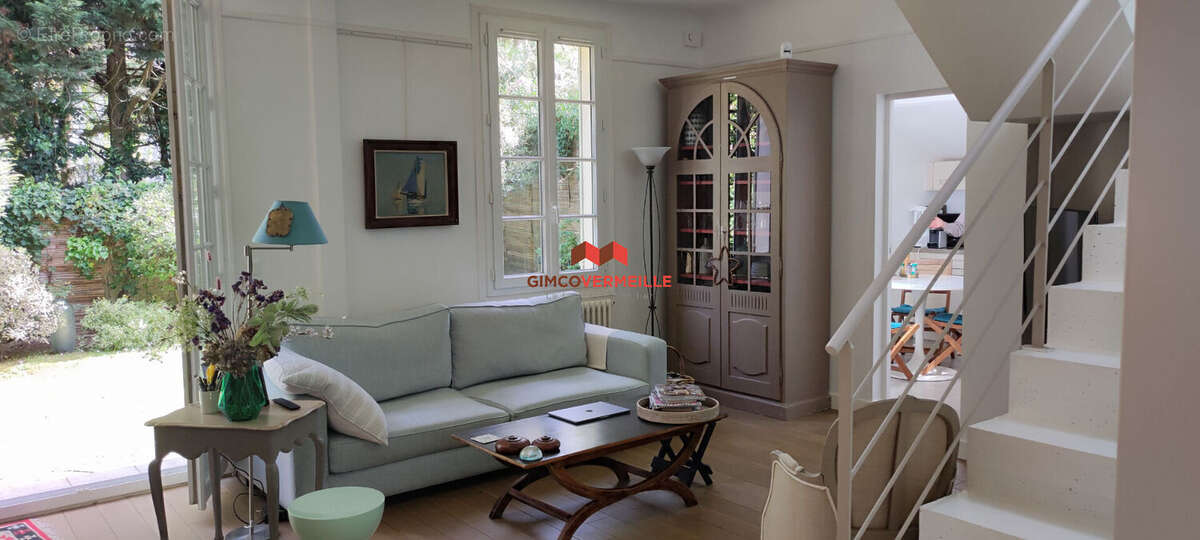 Maison à LA CELLE-SAINT-CLOUD