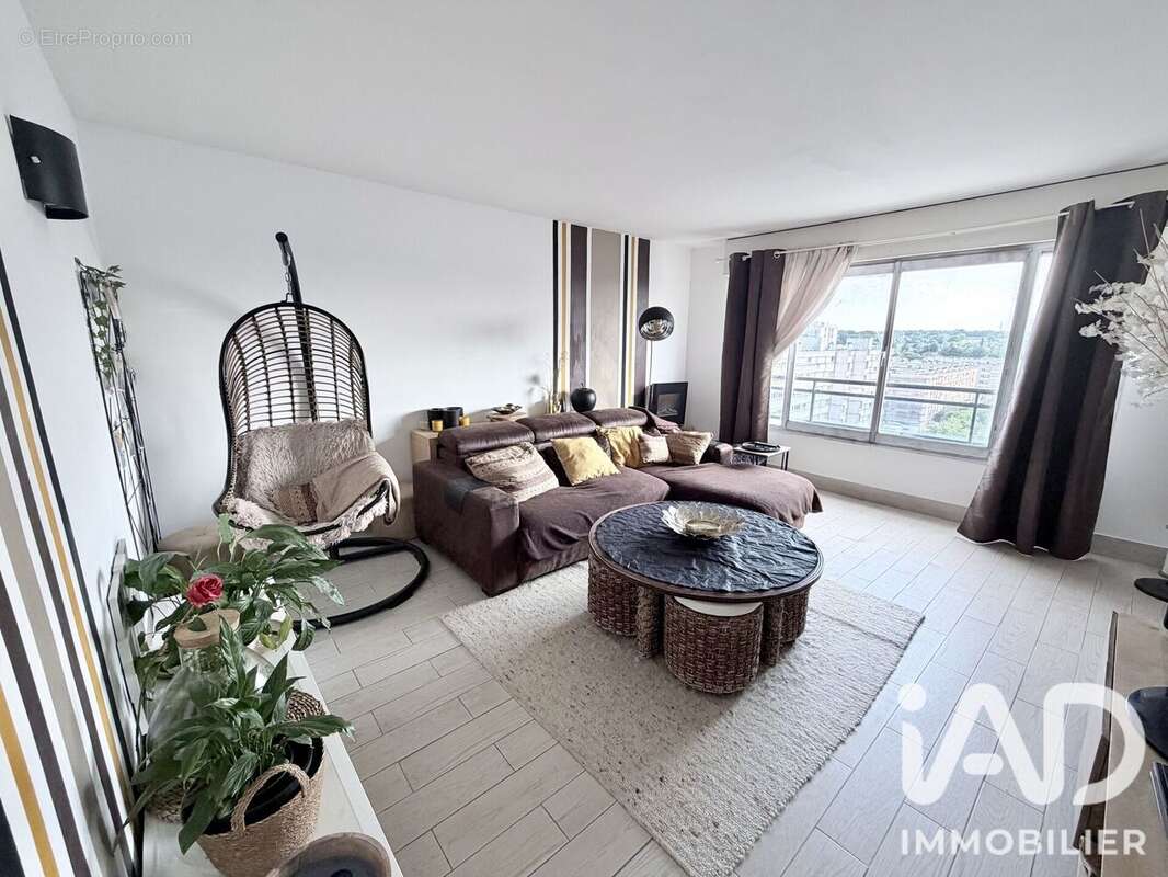 Appartement 97 m² à Epinay-Sous-Senart  - photo 2