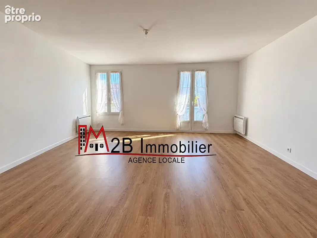 Beau f2 /parking/ascenseur - lagny centre - photo 2