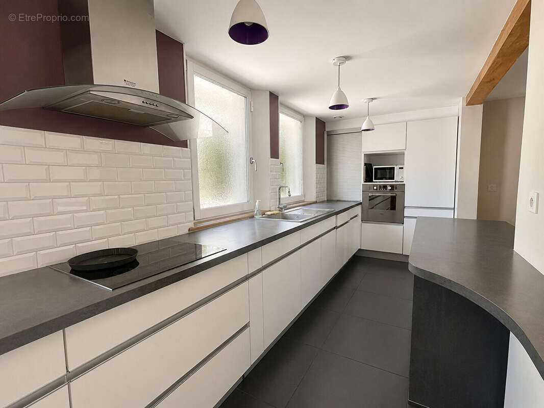 Maison familiale avec vie de plain-pied, grand jardin. - photo 4