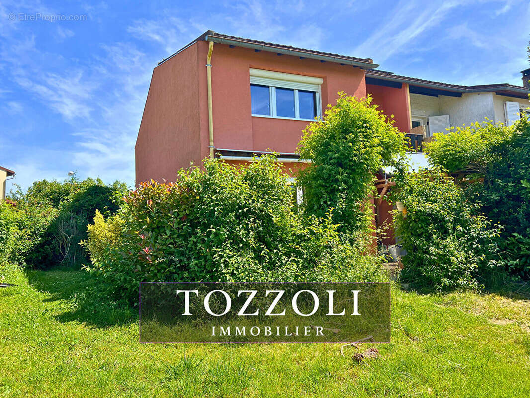 Maison à SAINT-QUENTIN-FALLAVIER