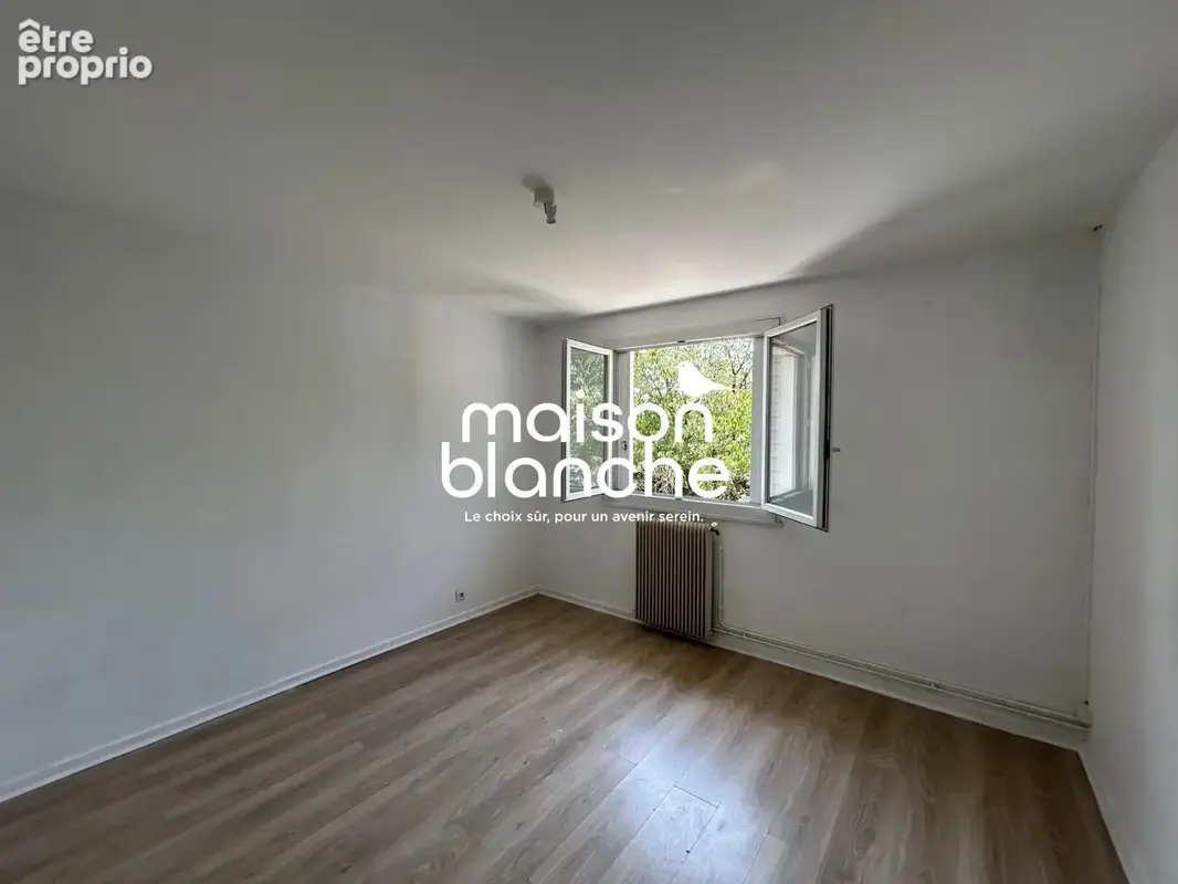 Maison 4 pièces 74 m² à vendre à Les Artigues-De-Lussac (33570) - photo 6