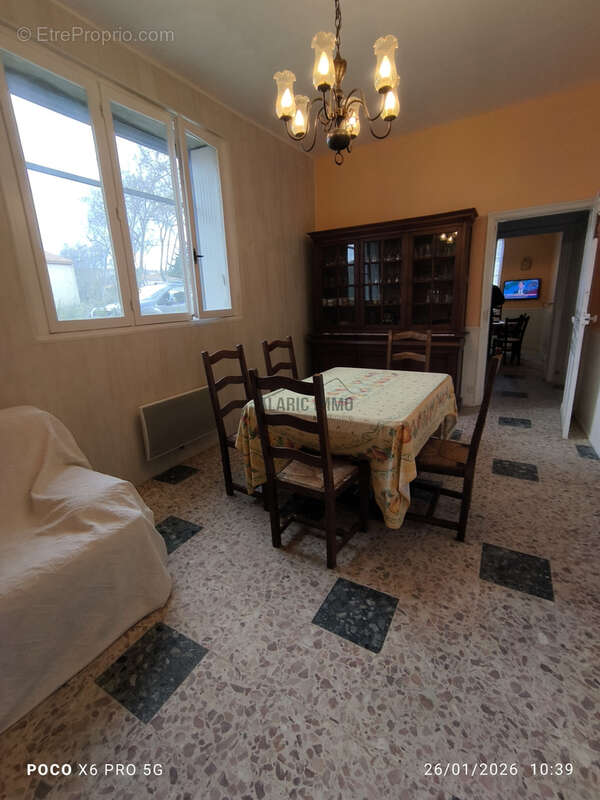 Maison à COUSTOUGE