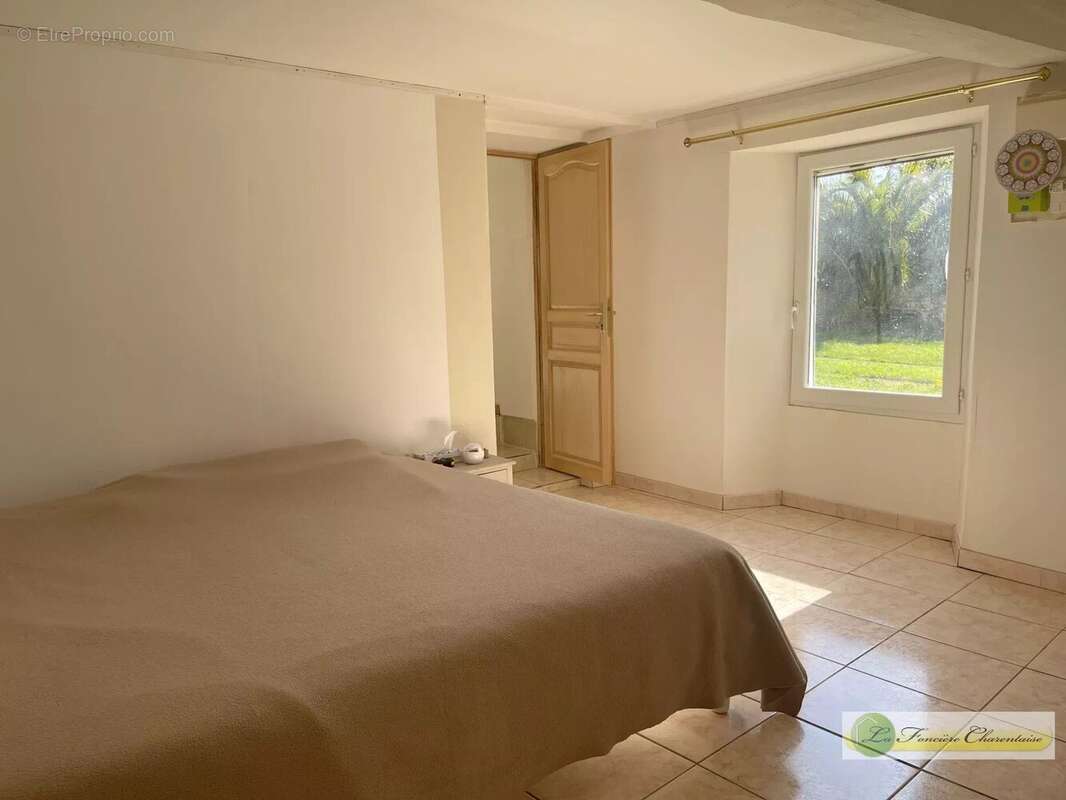 Maison à RANVILLE-BREUILLAUD