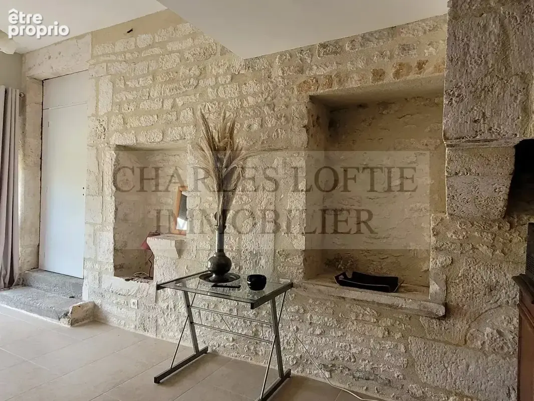 Superbe propriété rénovée au cœur d’un village du Causse du Quercy, à 20 minutes de Cahors. - photo 18