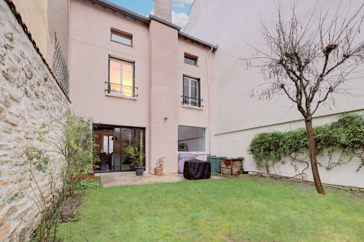 Maison à NOGENT-SUR-MARNE