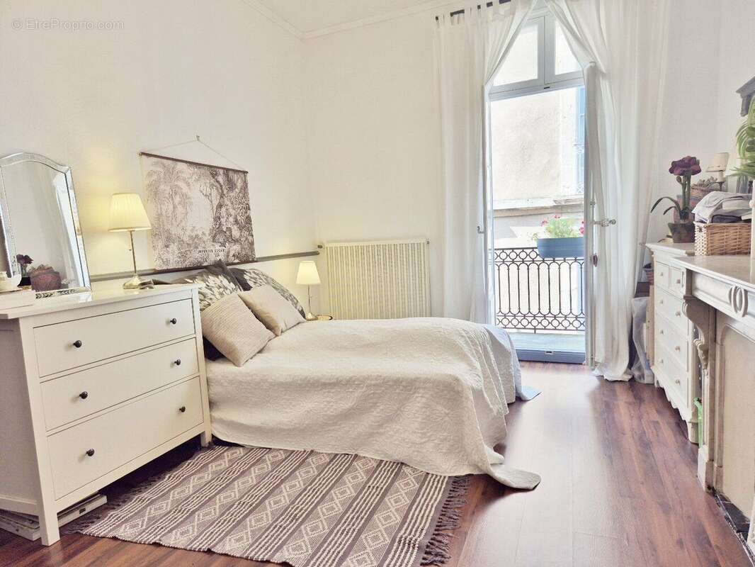 Appartement à BEZIERS