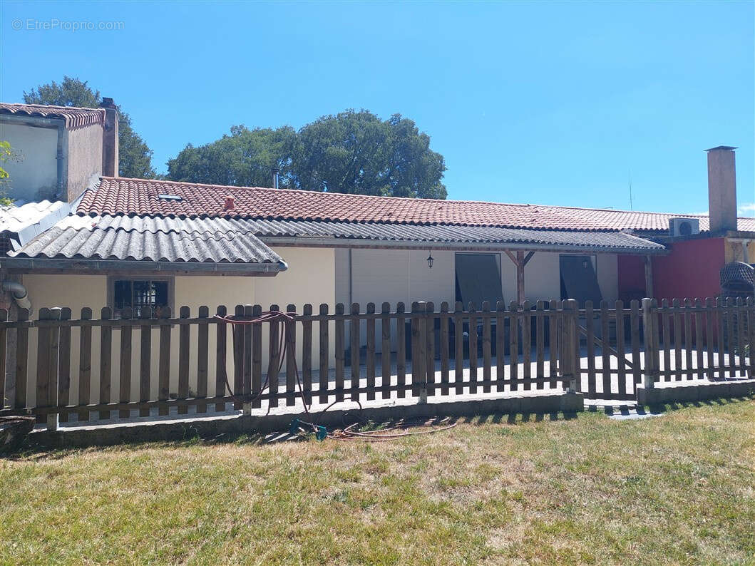Maison de ville a toulenne - photo 13