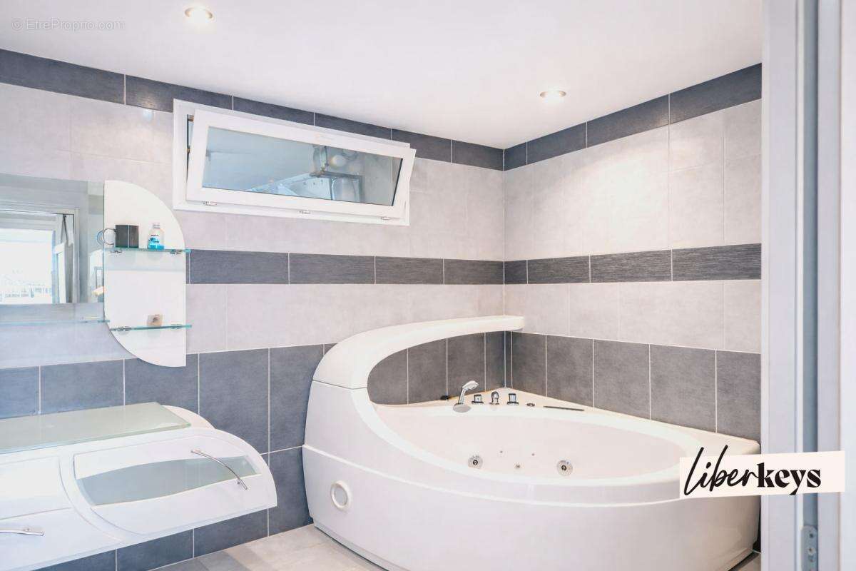 Appartement à ISTRES