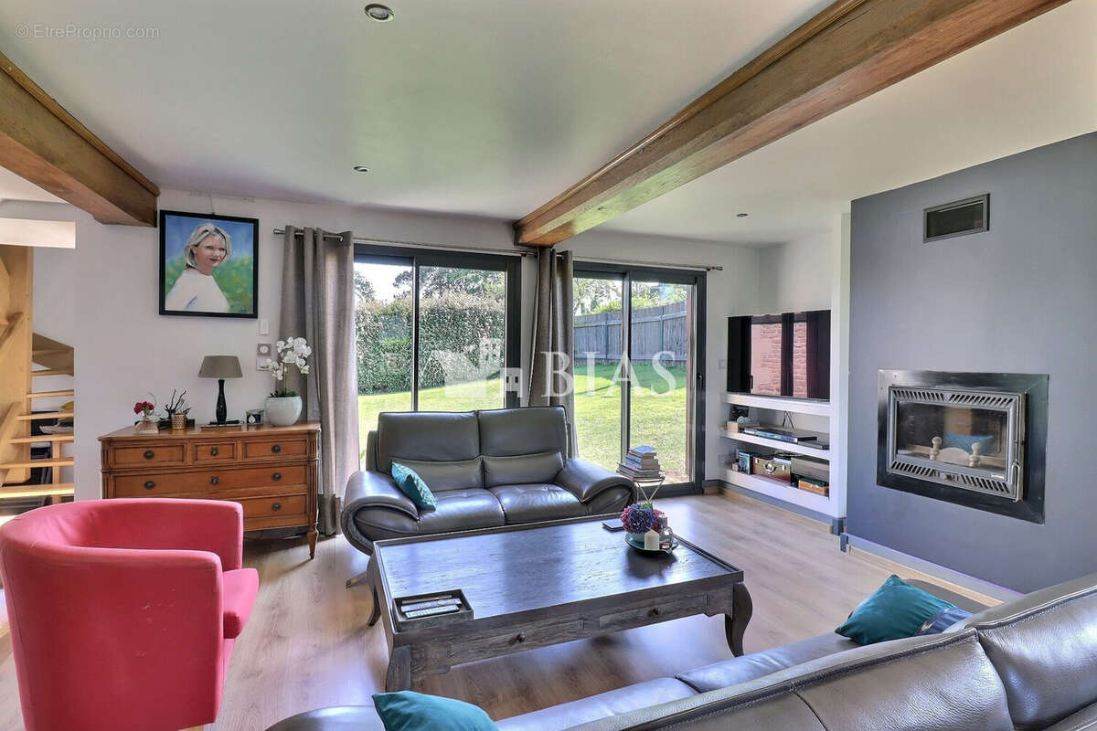 Maison 175 m² à Foulbec  - photo 9