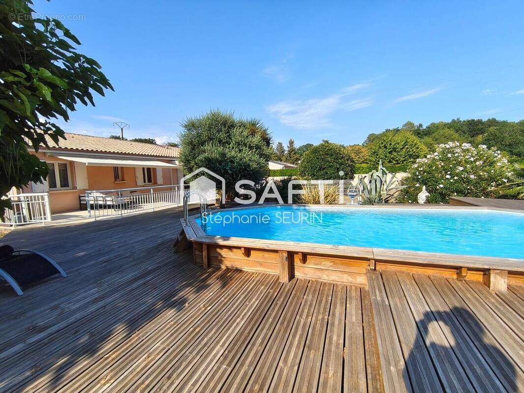 Photo 1 - Maison à MONTGUYON