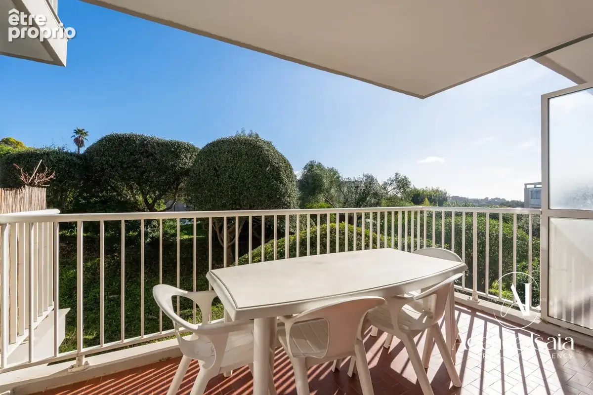 Appartement 54 m² à Cavalaire-Sur-Mer  - photo 2