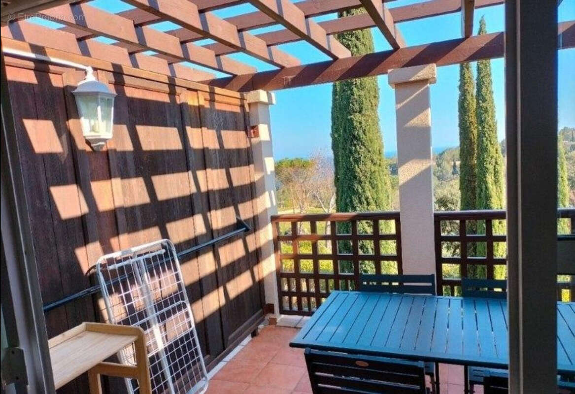 Appartement à SAINT-RAPHAEL