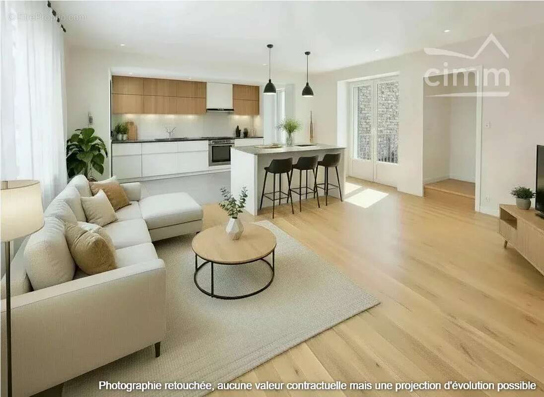 Maison à BOURG-DES-COMPTES