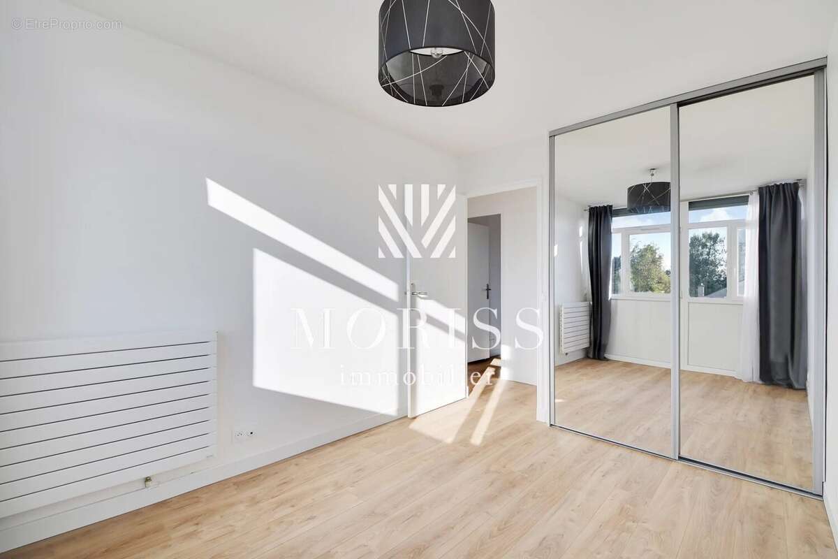 Appartement à ENGHIEN-LES-BAINS