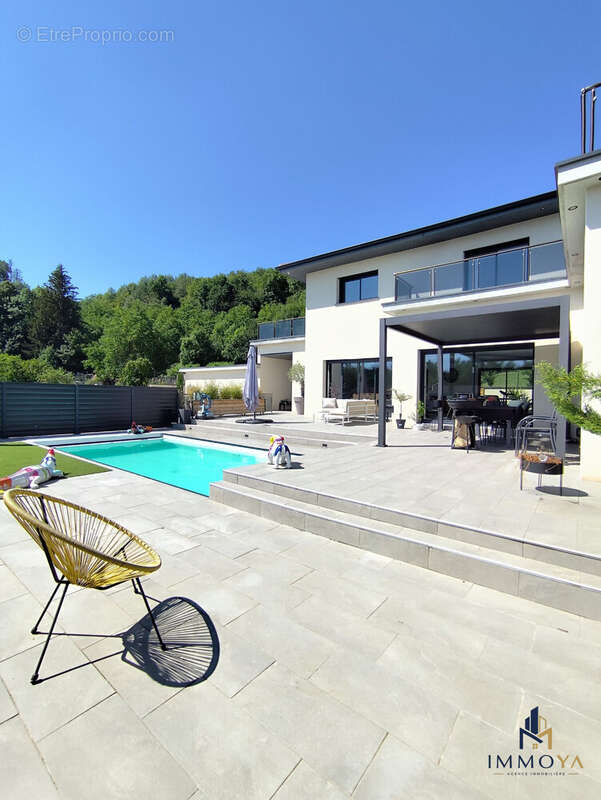 Maison à LA COTE-SAINT-ANDRE