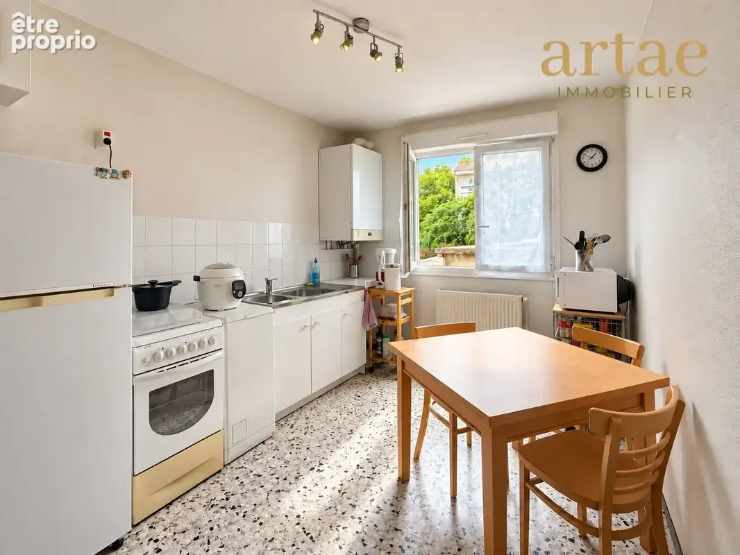 Appartement 3 pièces 61 m² à vendre à Lyon-7e (69007) - photo 4