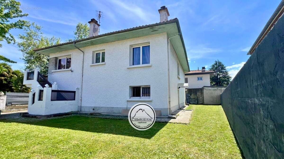 Pau nord – maison 178 m² – 4 chambres – deux espaces de vie indépendants – garage – jardin - photo 16