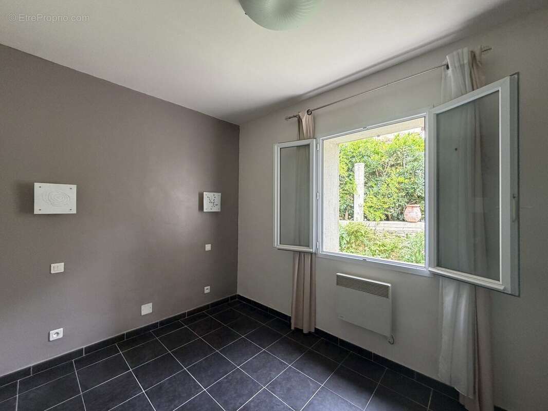 Maison à ENSUES-LA-REDONNE