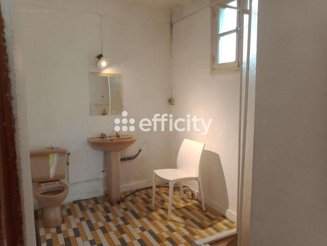Maison 122 m² à Aurensan  - photo 6