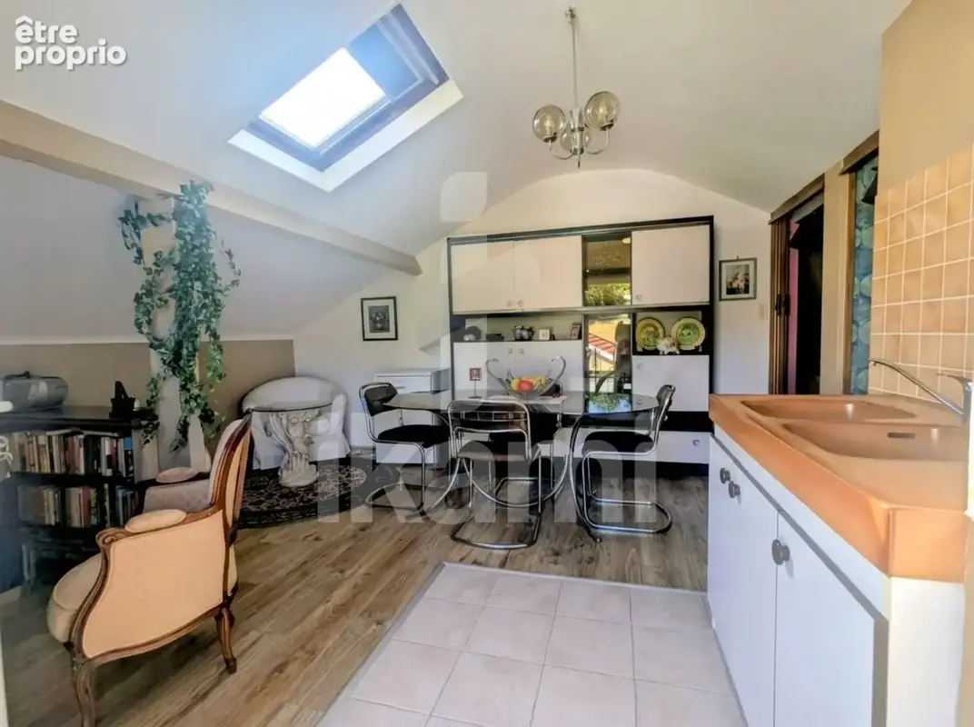 Maison familiale avec logement indépendant - quartier des Reynats - photo 16