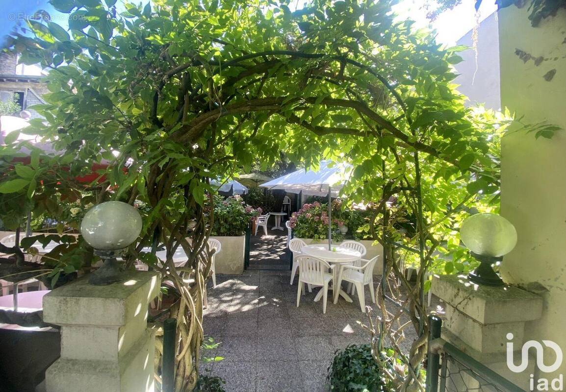 Photo 1 - Commerce à CHAMPIGNY-SUR-MARNE