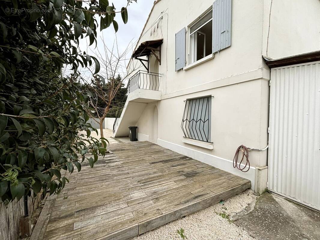 Appartement à ARLES