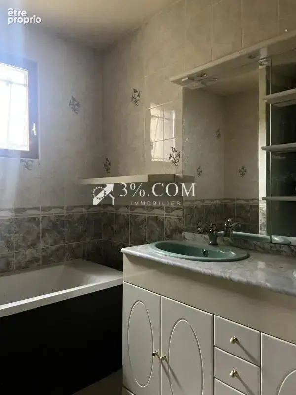 3%.com immobilier à antigny - photo 12