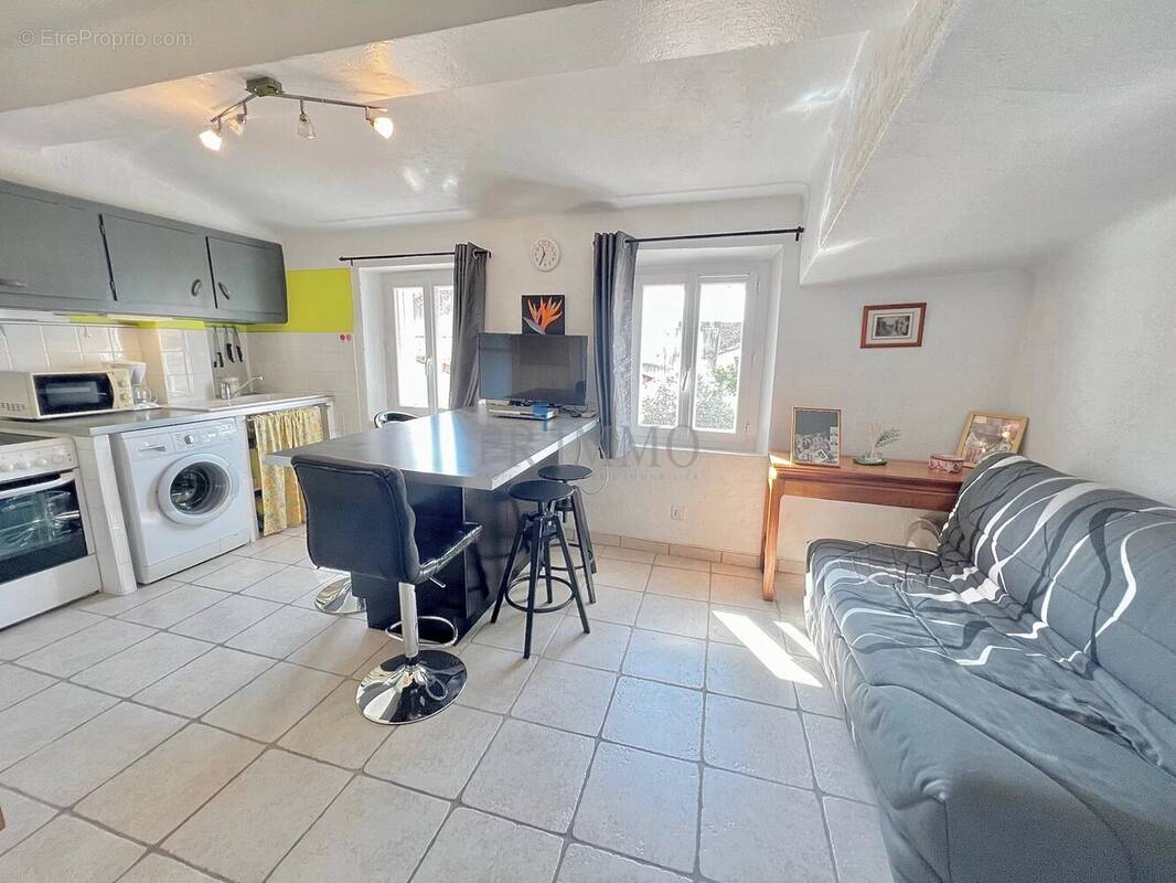 Appartement à FREJUS
