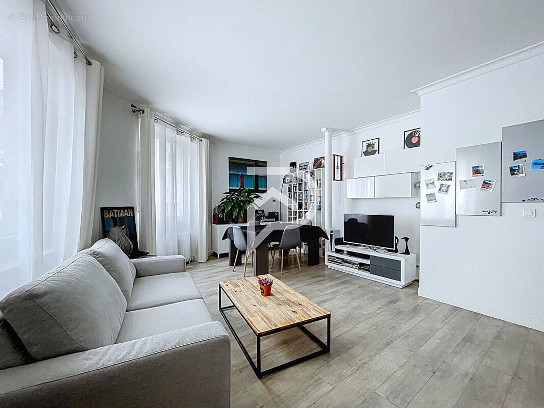 Appartement à ASNIERES-SUR-SEINE
