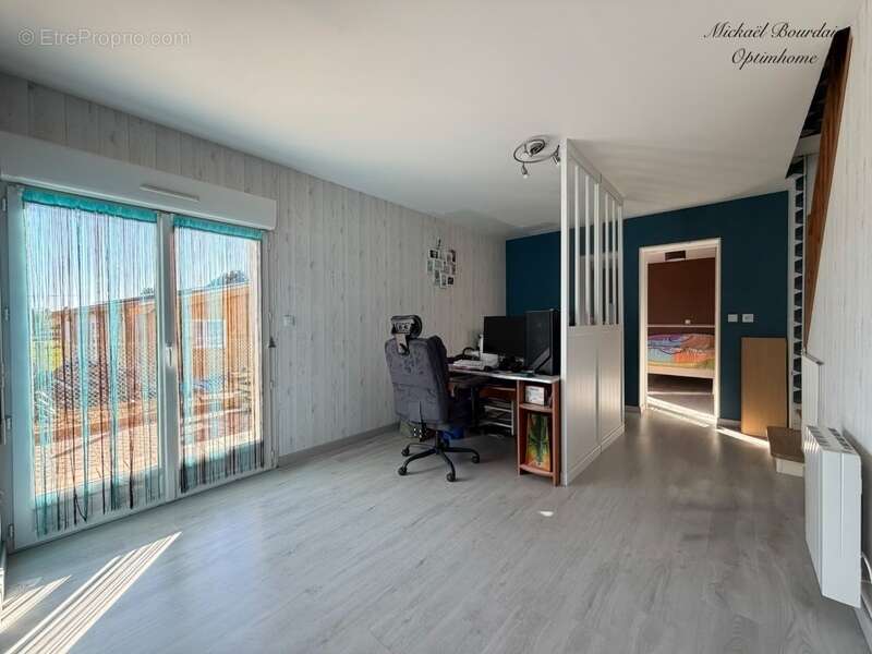 Maison à PONTVALLAIN