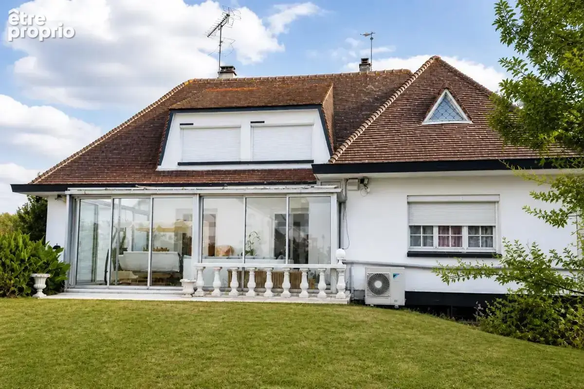 Maison de 12 pièces de 240 m² à Mormant - photo 4