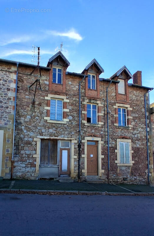 Appartement à CHAUFFAILLES