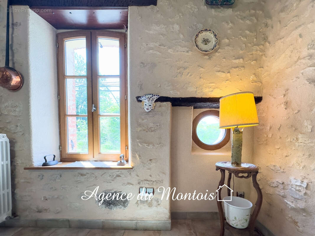Région Longueville - photo 6